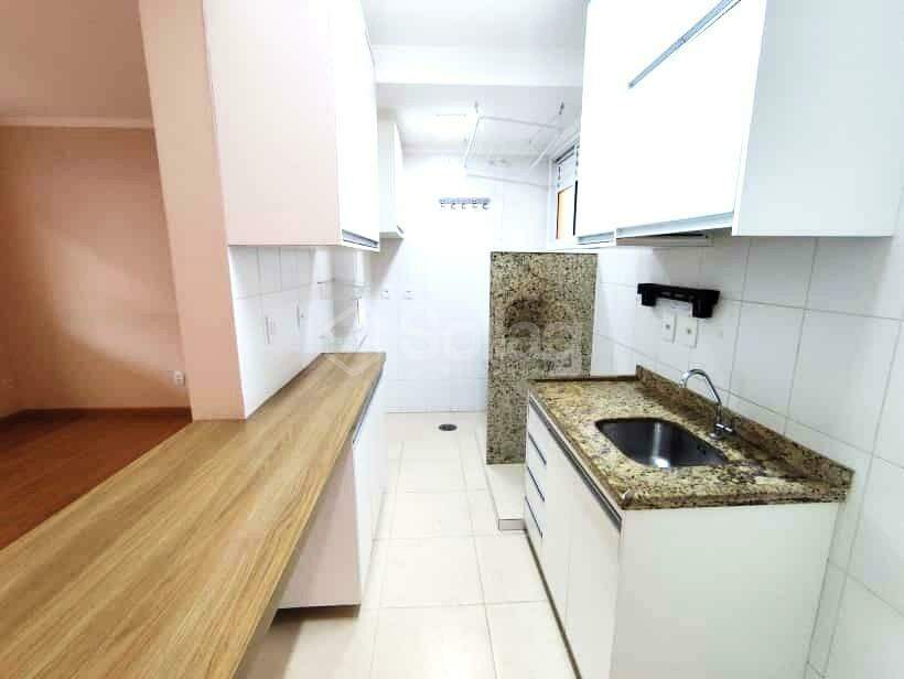 Apartamento para aluguel no Pinheirinho: 