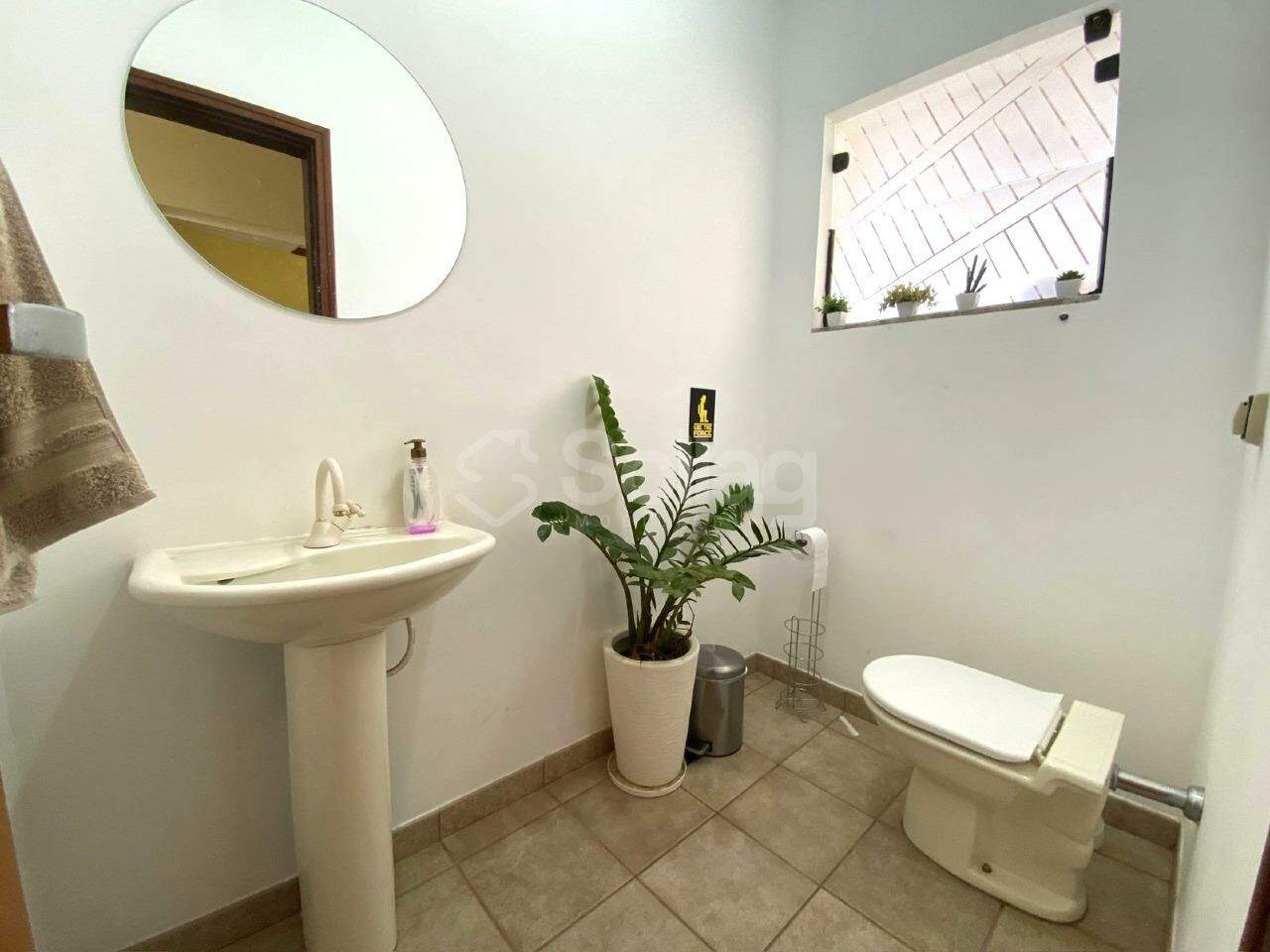 Casa em condomínio à venda no Condomínio Bosques de Grevílea: