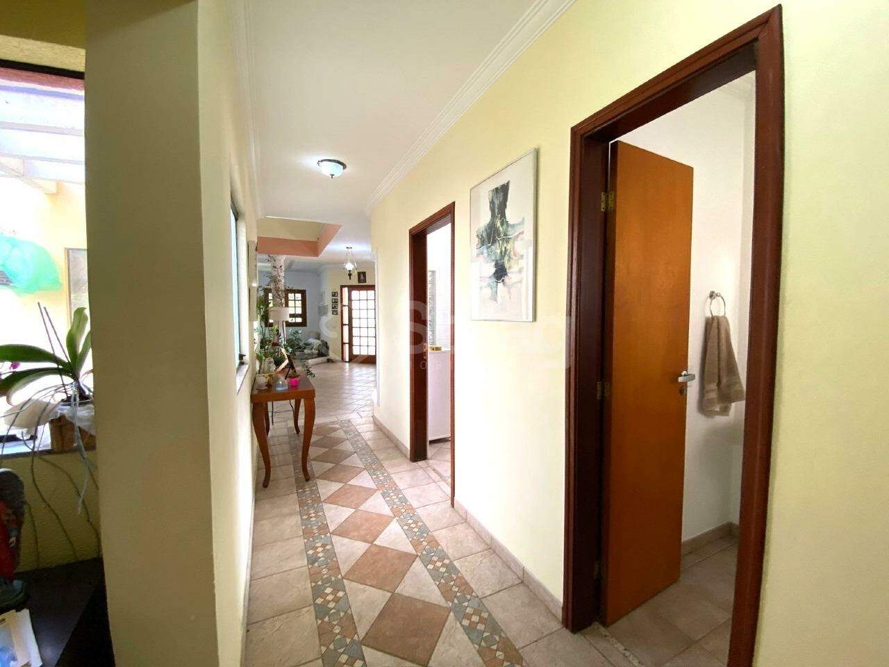 Casa em condomínio para aluguel no Condomínio Bosques de Grevílea: 