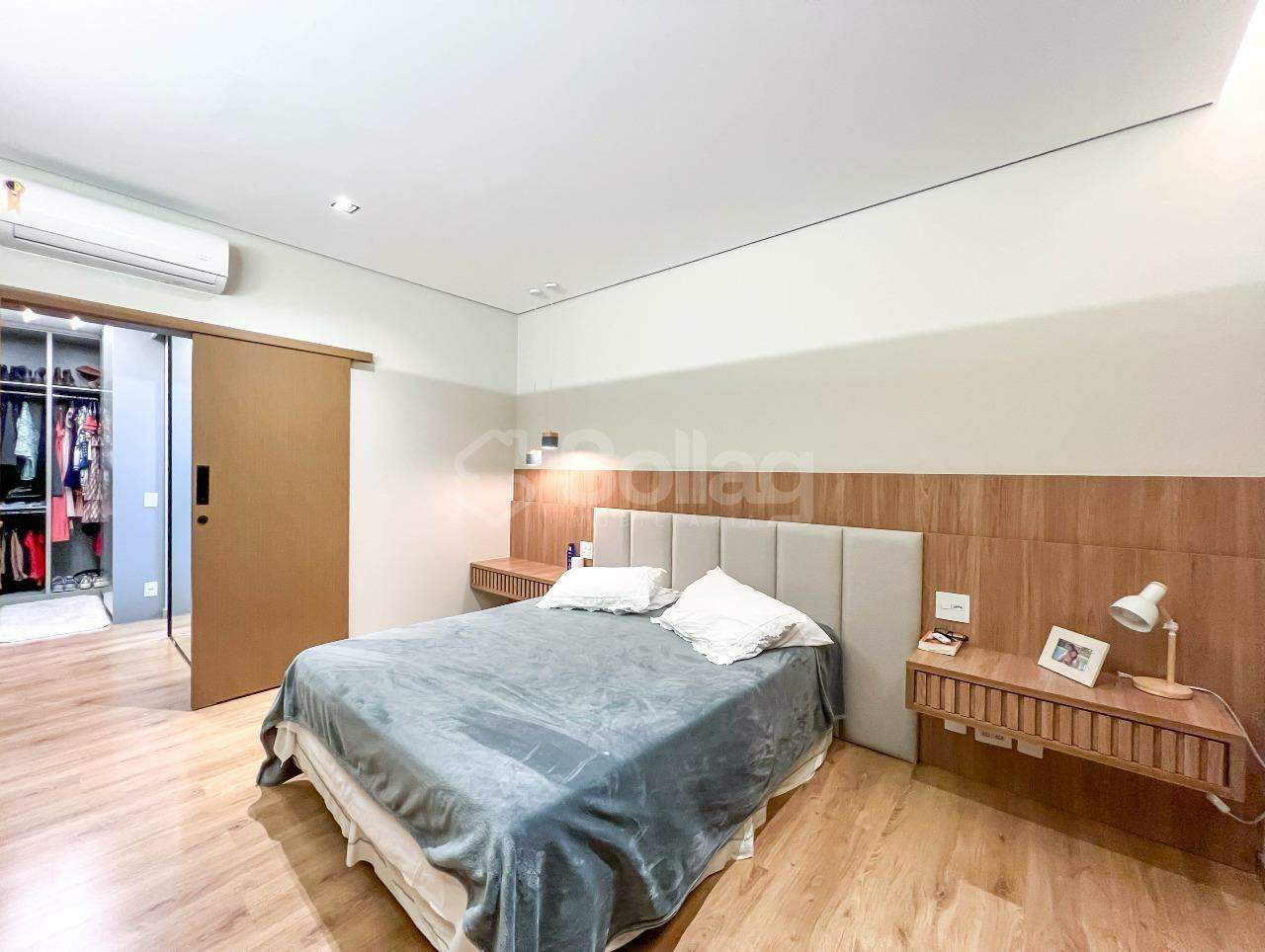 Casa em condomínio à venda no Condomínio Estância Marambaia: 