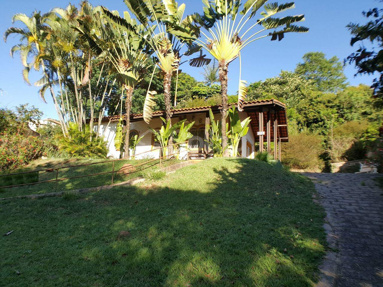 Casa em condomínio à venda no Condomínio Estância Marambaia: 
