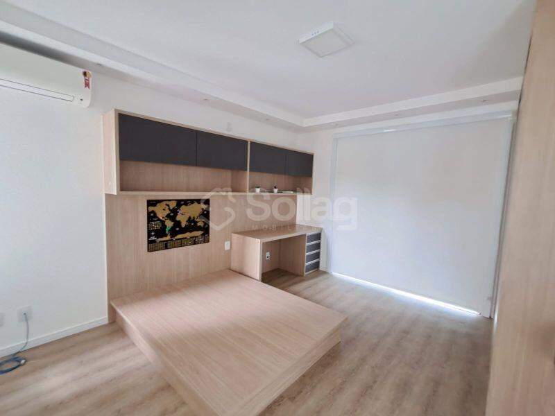 Casa em condomínio à venda no Condomínio Recanto dos Paturis: 