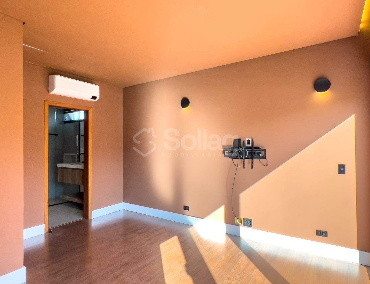 Casa em condomínio à venda no Recanto das Palmas: 