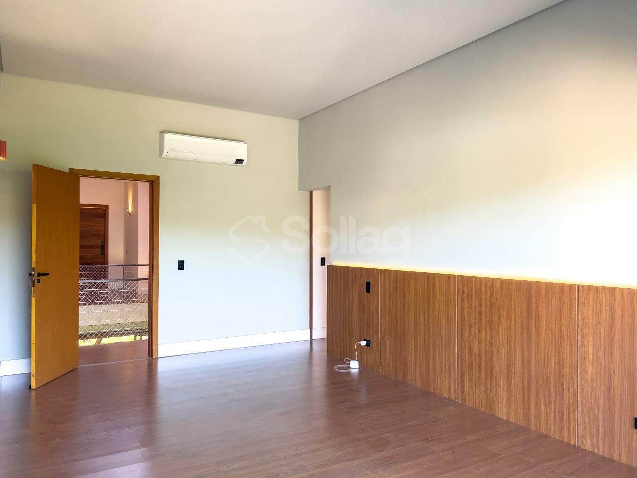 Casa em condomínio à venda no Recanto das Palmas: 