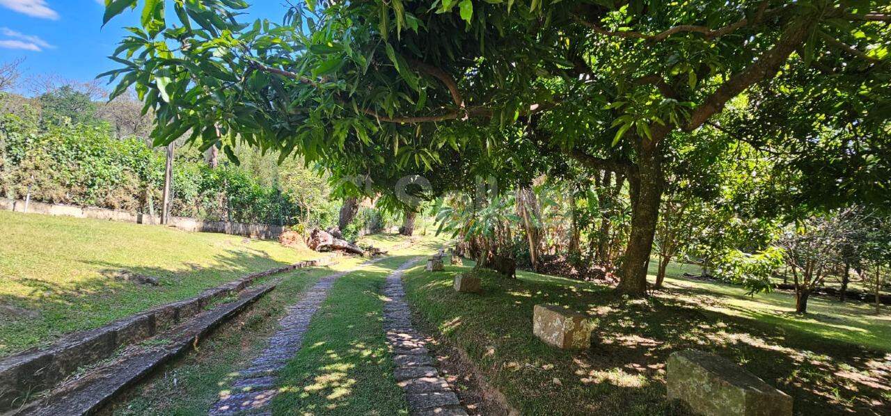 Casa à venda no Pinheirinho: