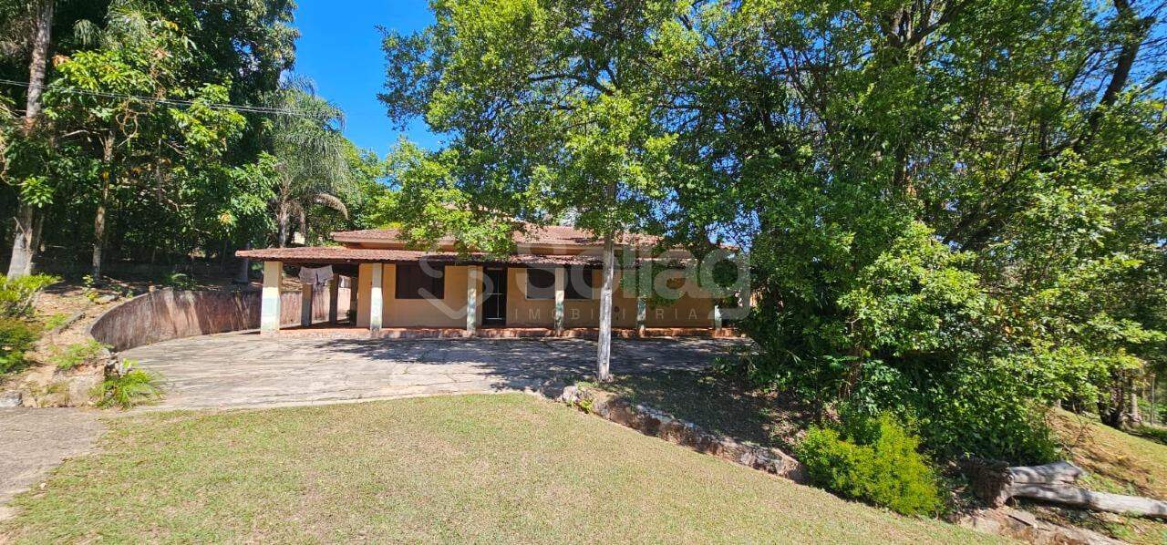 Casa à venda no Pinheirinho: 