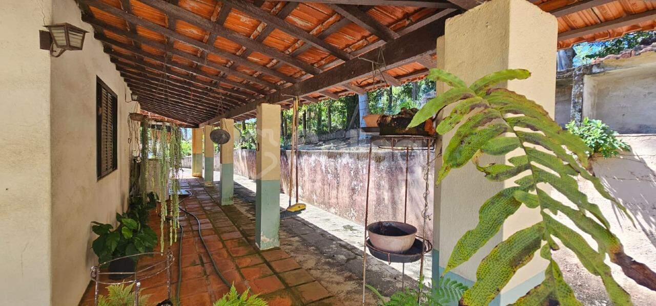 Casa à venda no Pinheirinho: