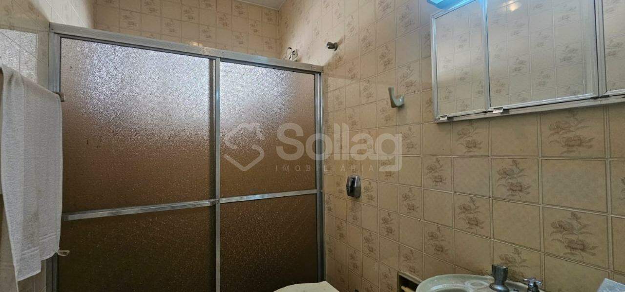 Casa à venda no Pinheirinho: