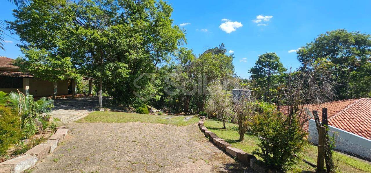 Casa à venda no Pinheirinho: