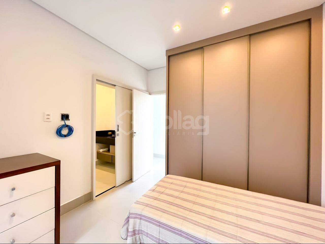 Casa em condomínio para aluguel no Condomínio Terras de Santa Teresa: 