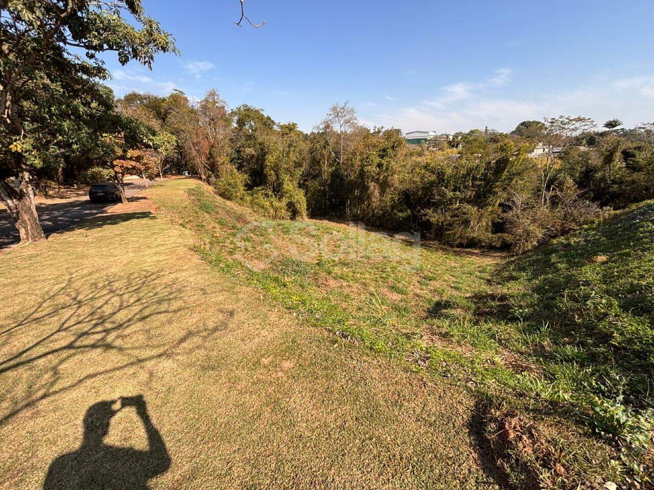 Terreno em condomínio à venda no Condomínio Jardim Primavera: 