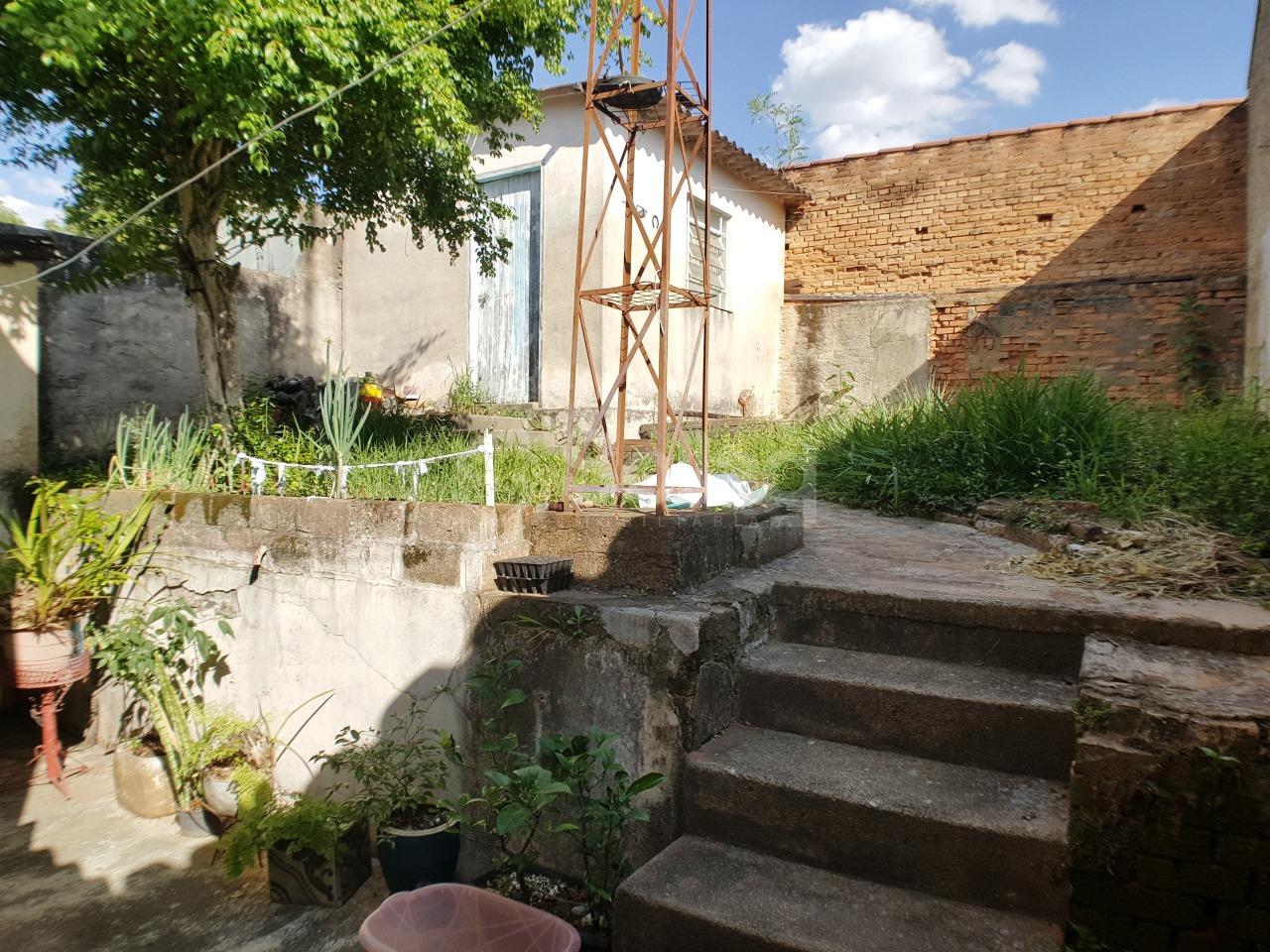 Casa à venda no Centro: 