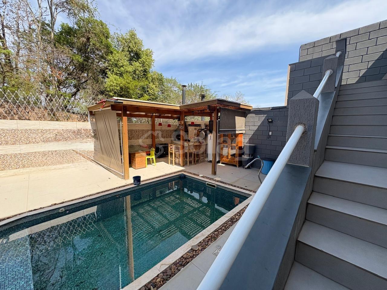 Casa em condomínio à venda no Residencial Portal do Bosque: 