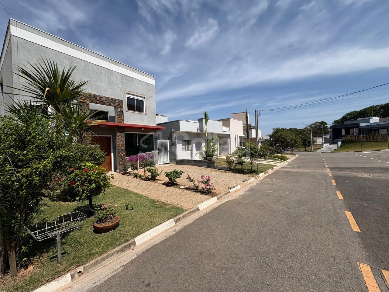 Casa em condomínio à venda no Residencial Portal do Bosque: 