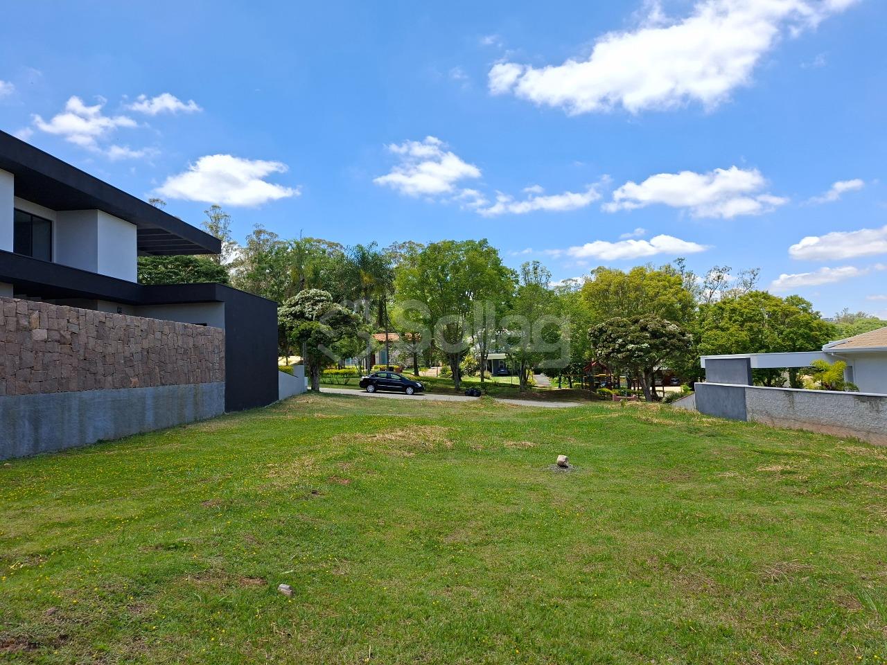 Terreno em condomínio à venda no Condomínio Jardim Europa: 