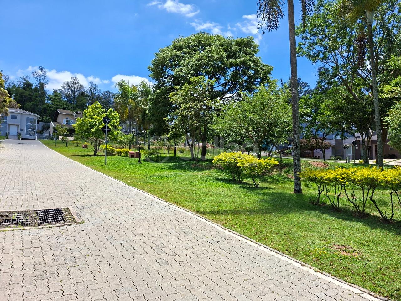 Terreno em condomínio à venda no Condomínio Jardim Europa: 