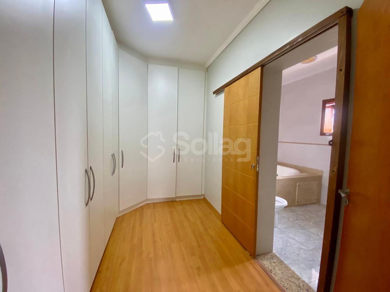 Casa em condomínio à venda no Condomínio Bosques de Grevílea: