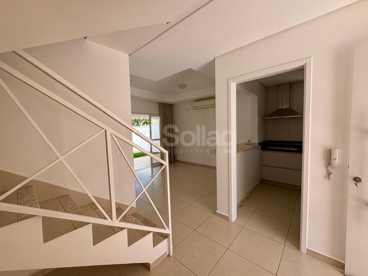 Casa em condomínio à venda no Pinheirinho: 