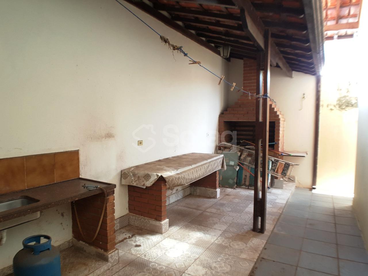 Casa à venda no Centro: 