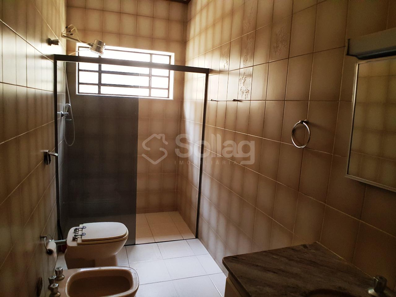 Casa à venda no Centro: 