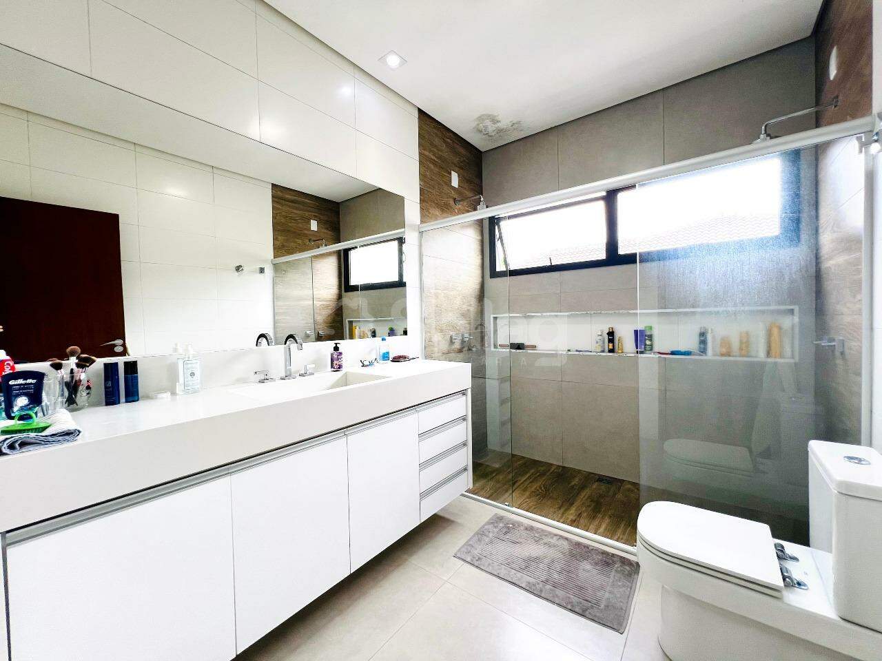 Casa em condomínio à venda no Condomínio Reserva dos Vinhedos: 