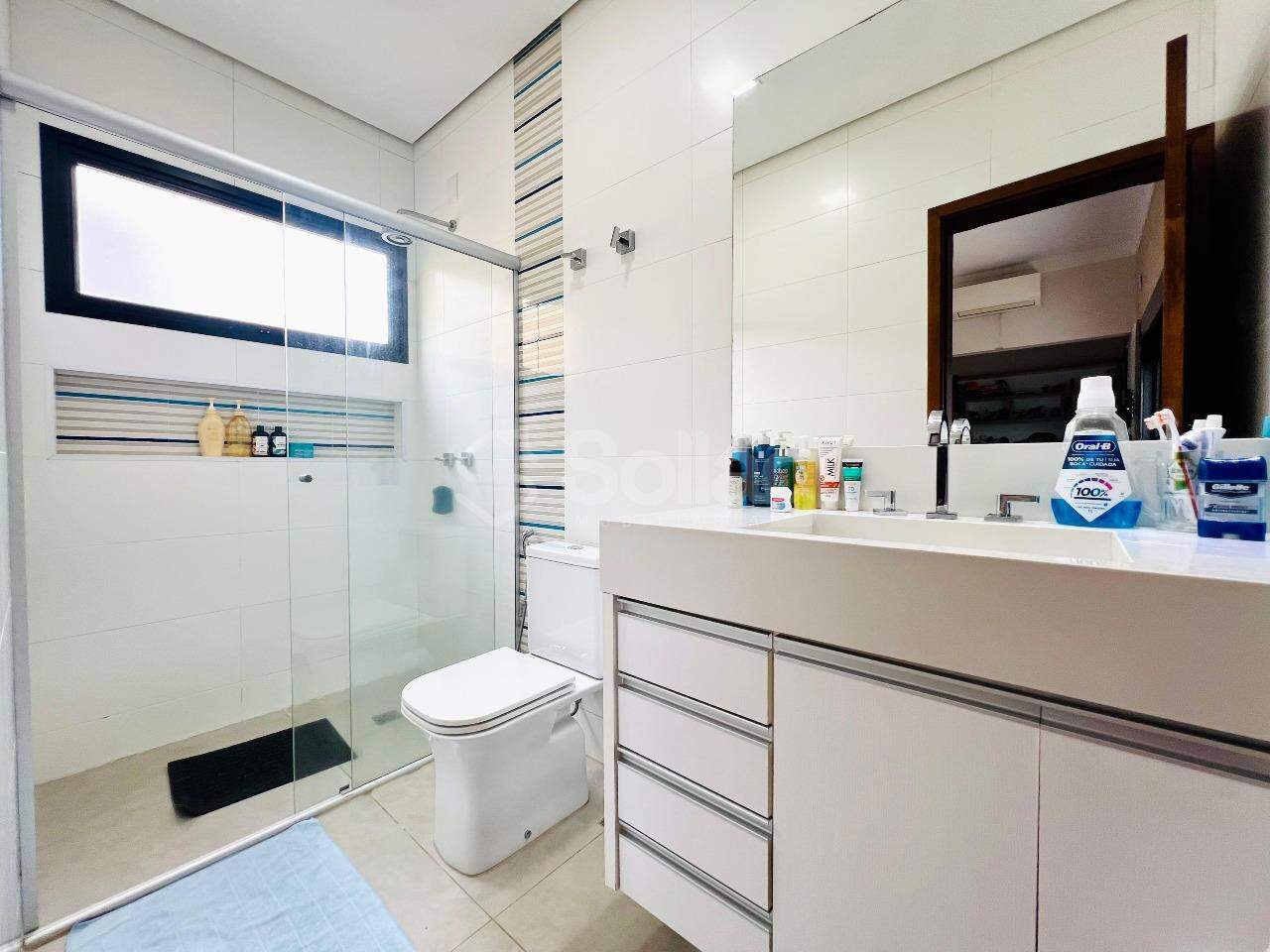 Casa em condomínio à venda no Condomínio Reserva dos Vinhedos: 