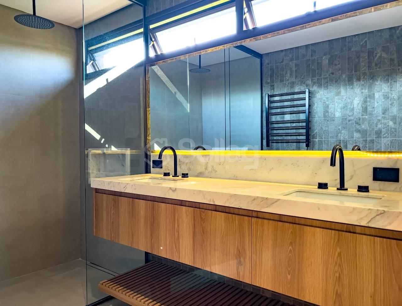 Casa em condomínio para aluguel no Recanto das Palmas: 