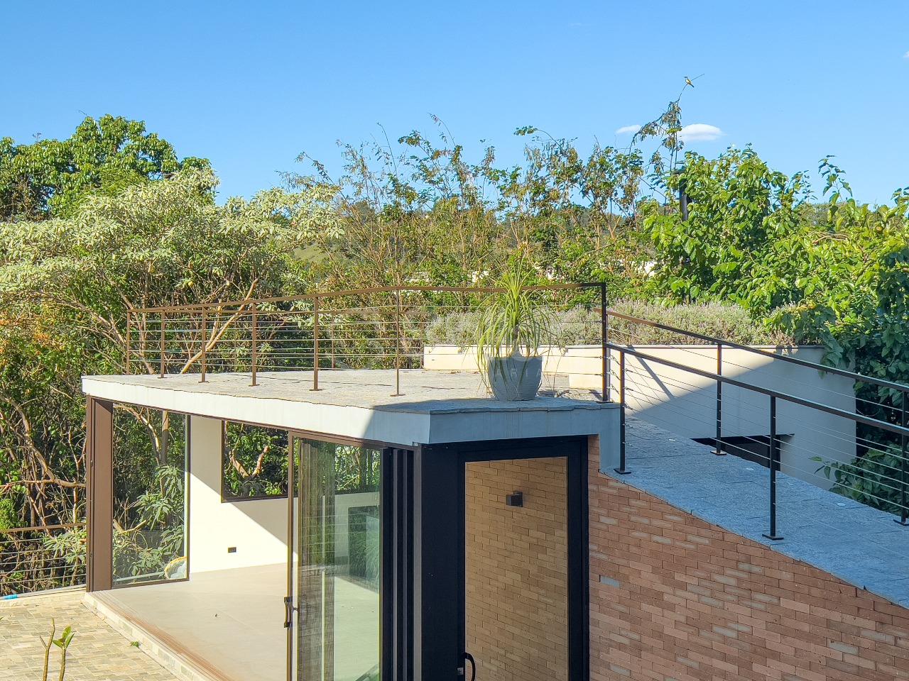 Casa em condomínio para aluguel no Recanto das Palmas: 