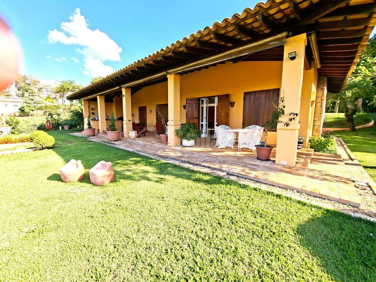 Casa em condomínio à venda no Condomínio Vale da Santa Fé: 