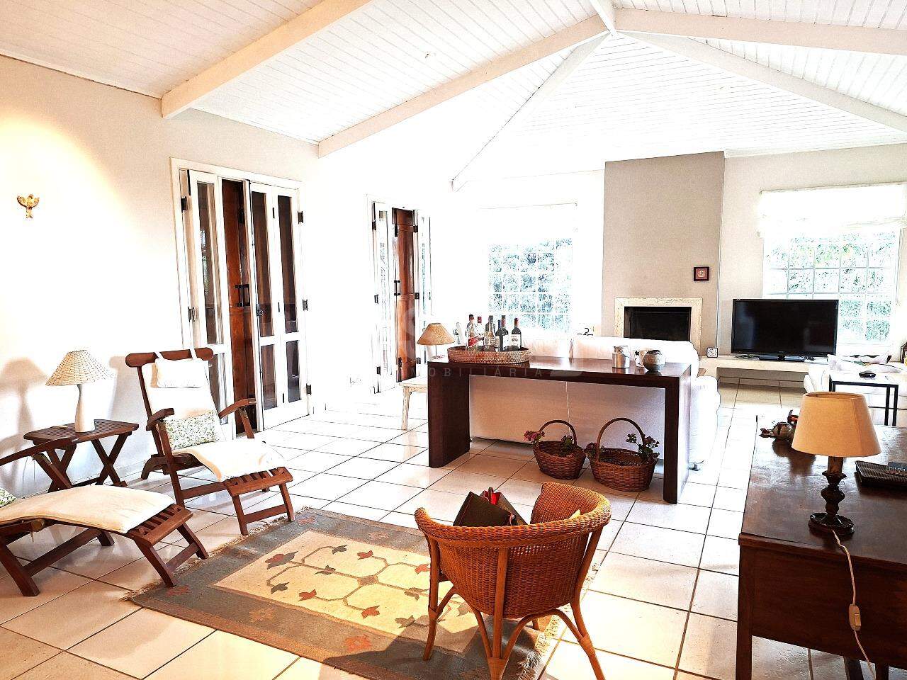 Casa em condomínio à venda no Condomínio Vale da Santa Fé: 