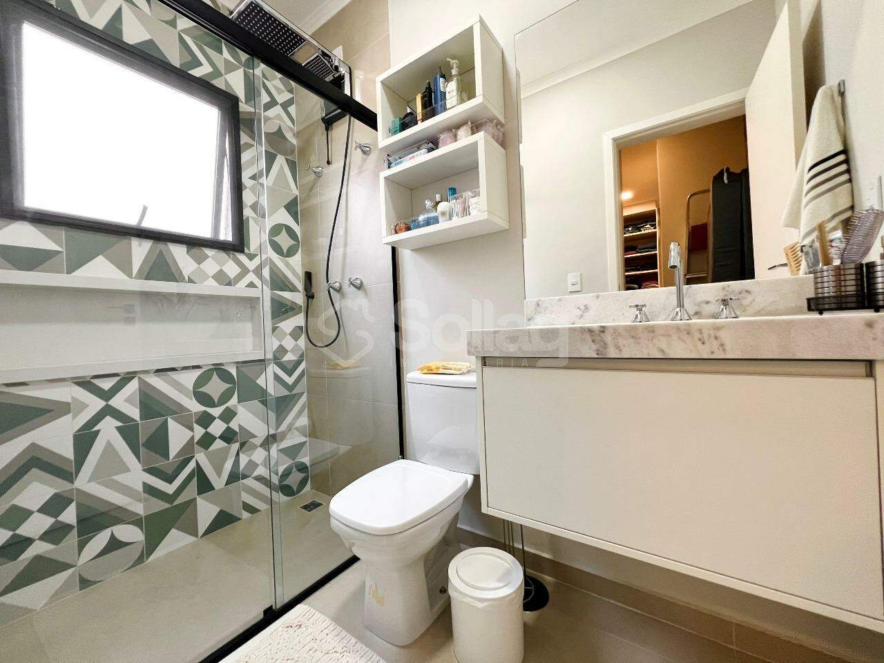 Casa em condomínio à venda no Jardim Paiquerê: 