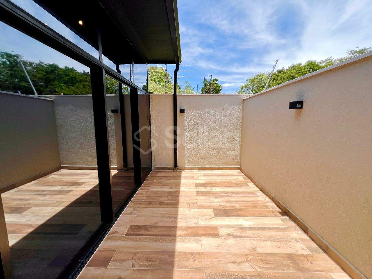Casa em condomínio à venda no Jardim Paiquerê: 