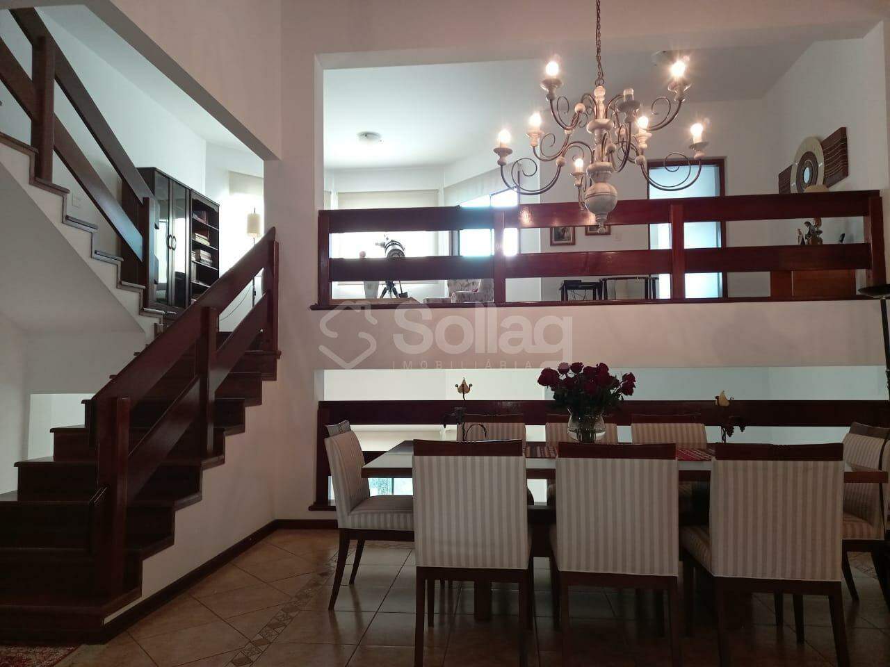 Casa em condomínio à venda no Vale do Itamaracá: 