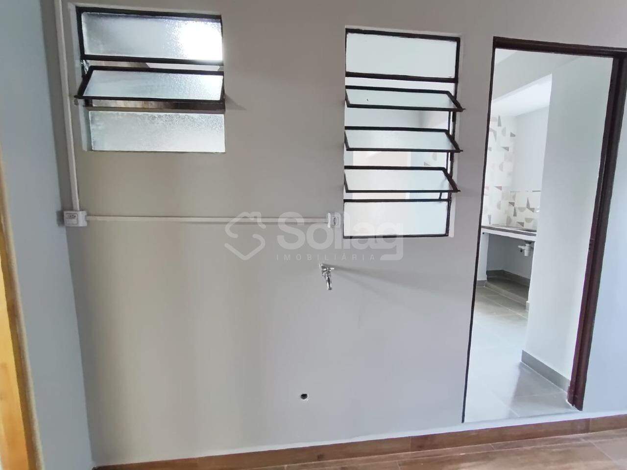 Casa para aluguel no Jardim das Figueiras: