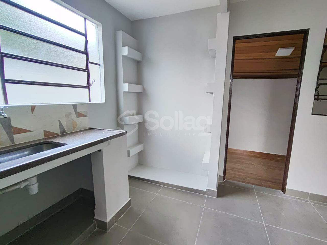 Casa para aluguel no Jardim das Figueiras: