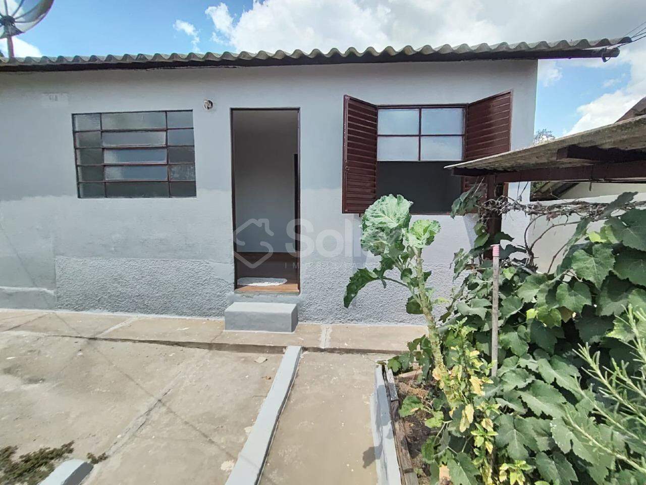 Casa para aluguel no Jardim das Figueiras:
