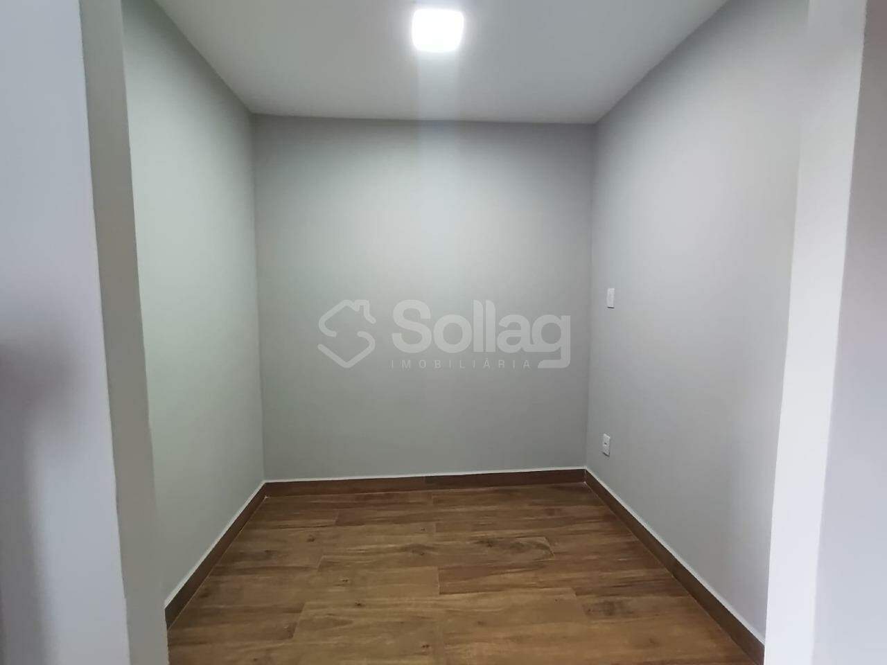 Casa para aluguel no Jardim das Figueiras: