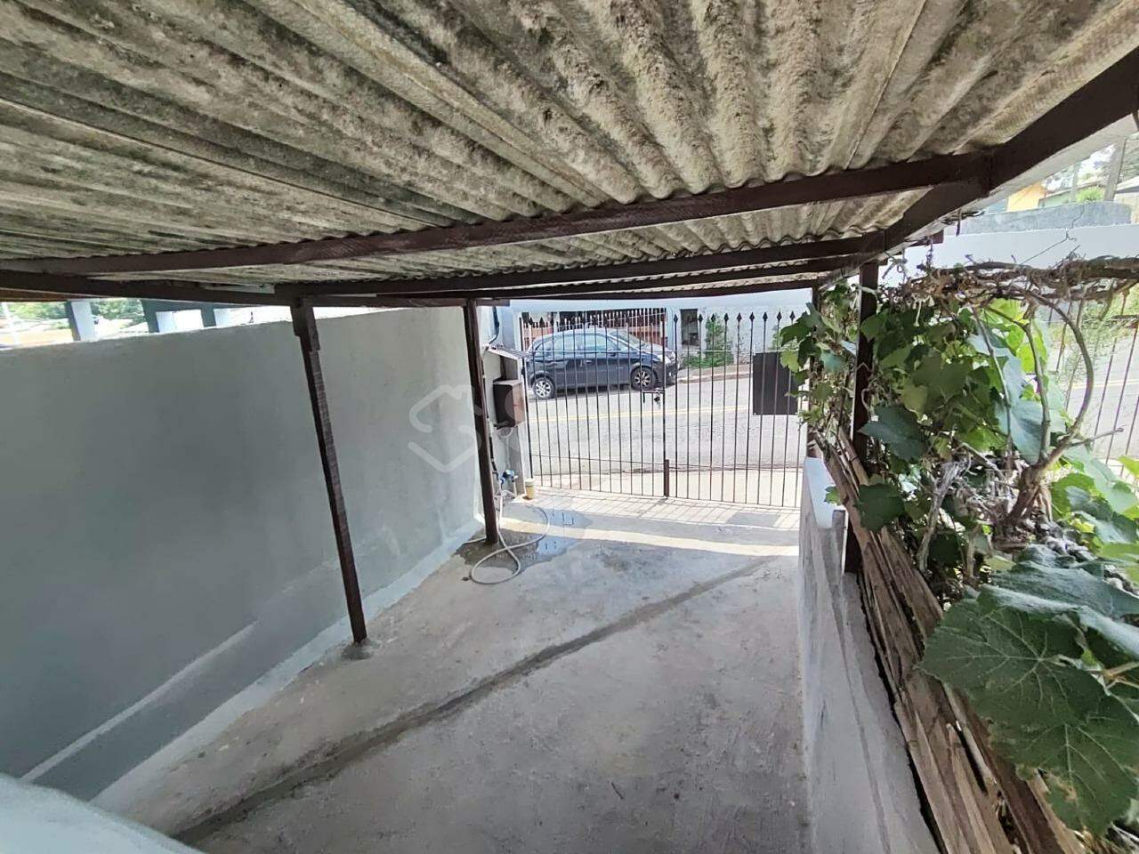 Casa para aluguel no Jardim das Figueiras: