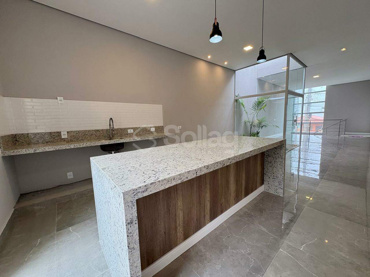 Casa à venda no Pinheirinho: 