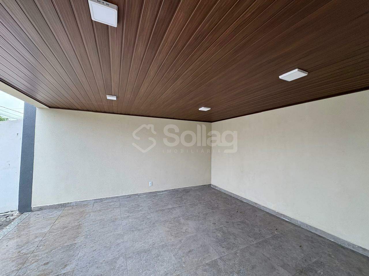 Casa à venda no Pinheirinho: 