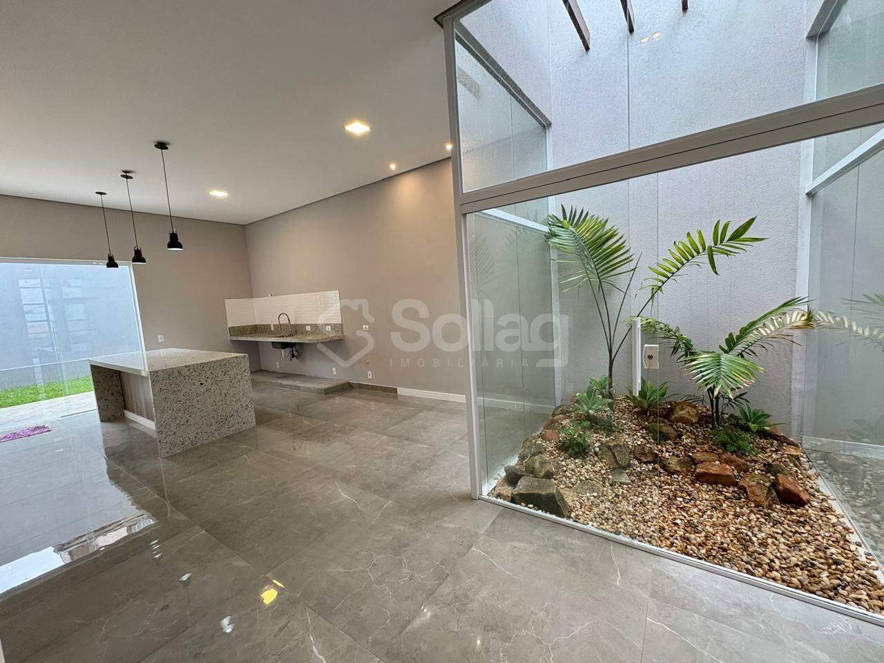 Casa à venda no Pinheirinho: 