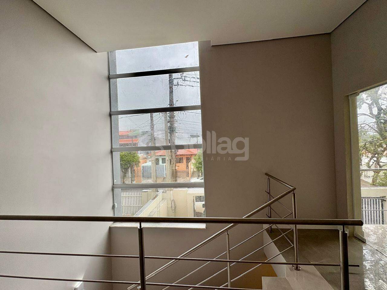 Casa à venda no Pinheirinho: 