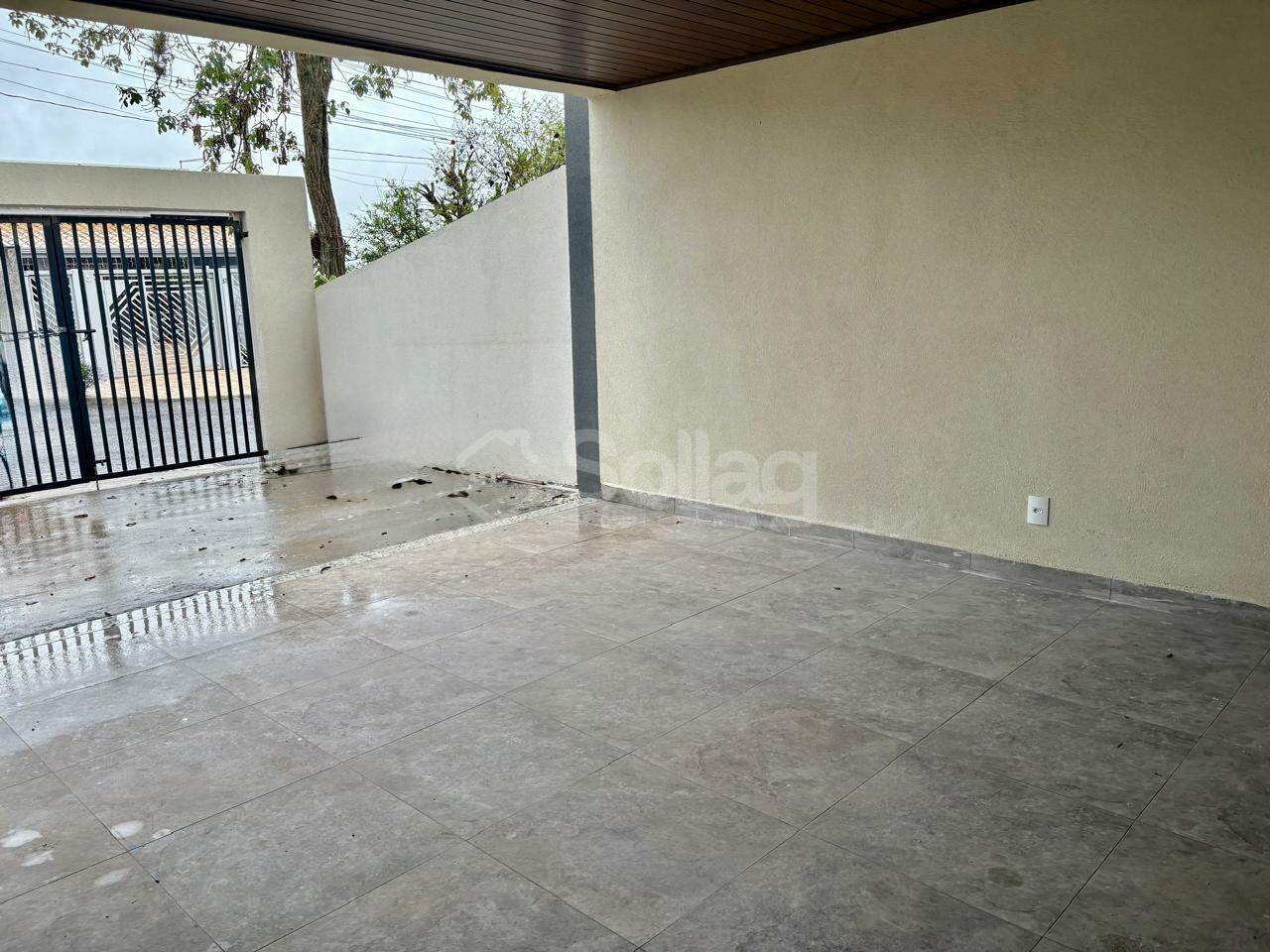 Casa à venda no Pinheirinho: 