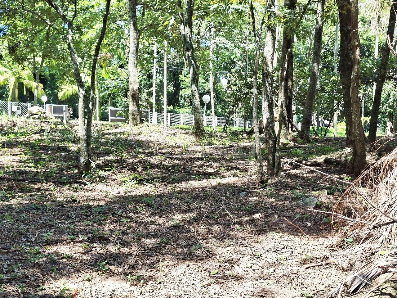 Terreno em condomínio à venda no Condomínio Vale da Santa Fé: 