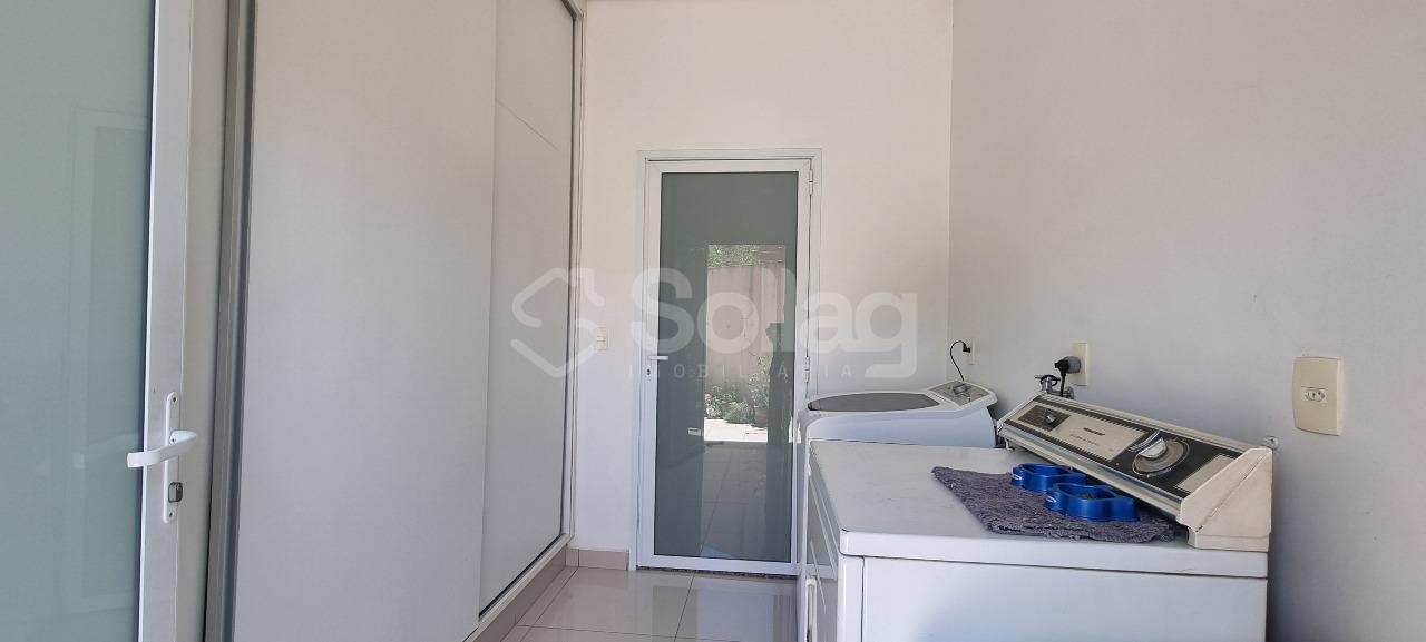 Casa em condomínio para aluguel no Condomínio São Joaquim: 