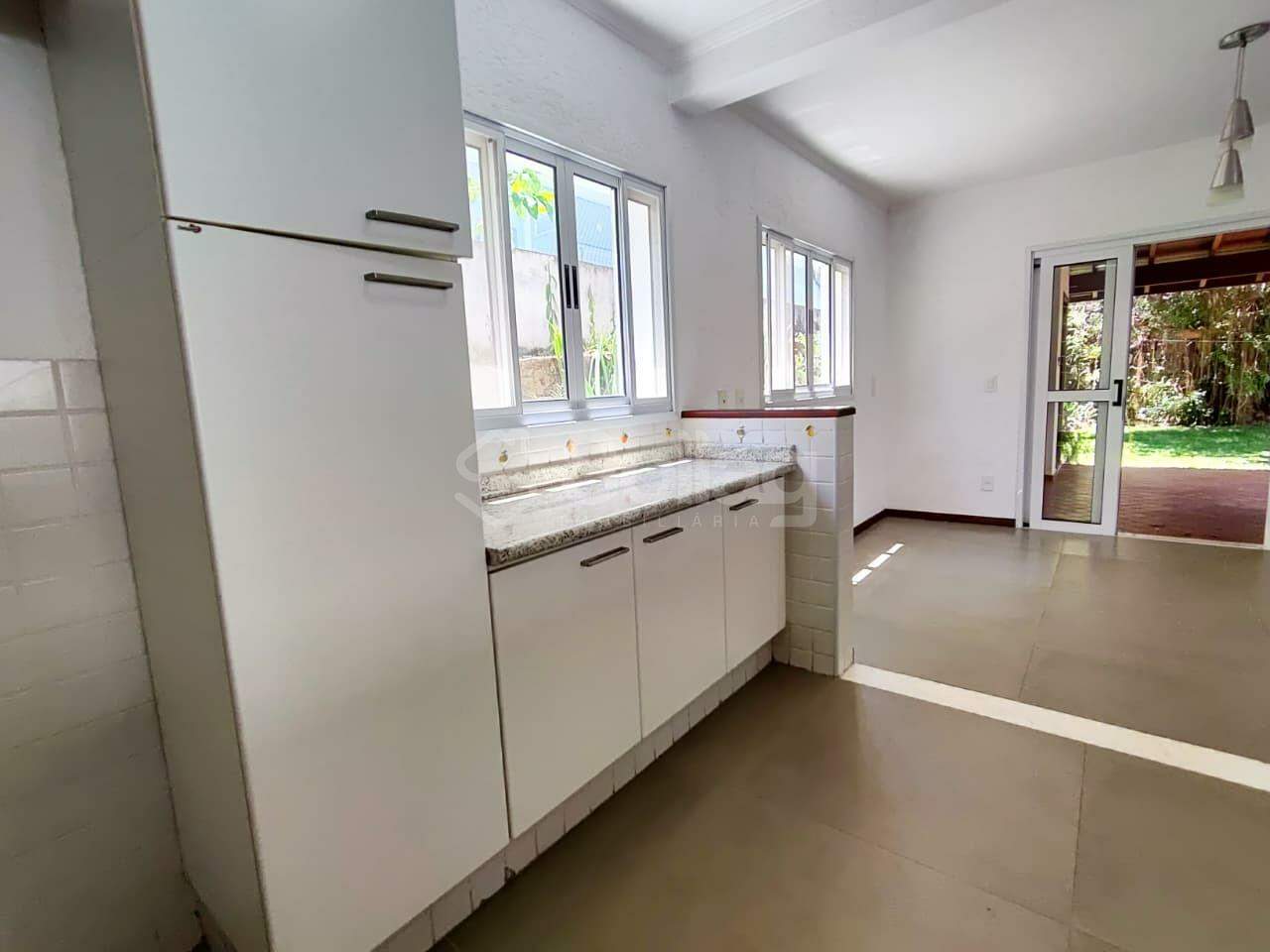 Casa em condomínio à venda no Condomínio Recanto dos Paturis: 