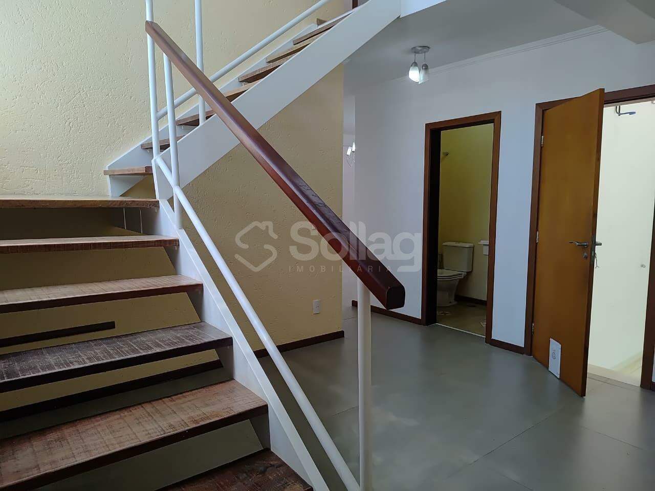 Casa em condomínio à venda no Condomínio Recanto dos Paturis: 