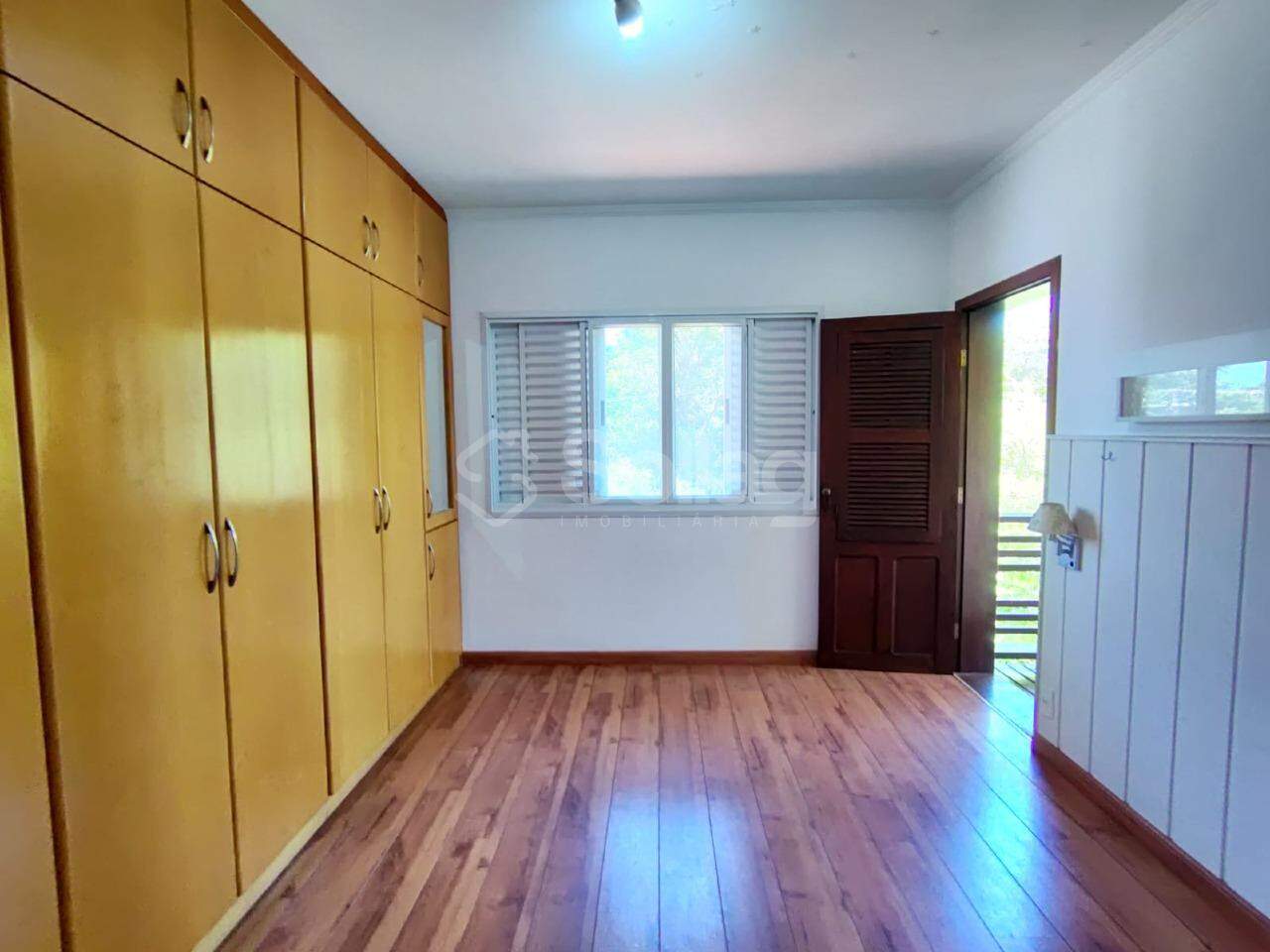 Casa em condomínio à venda no Condomínio Recanto dos Paturis: 