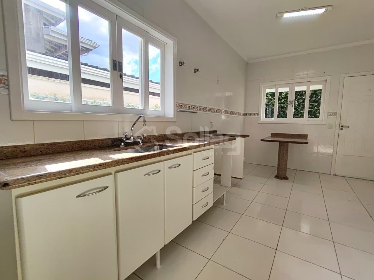 Casa em condomínio à venda no Condomínio Terras de São Francisco: 