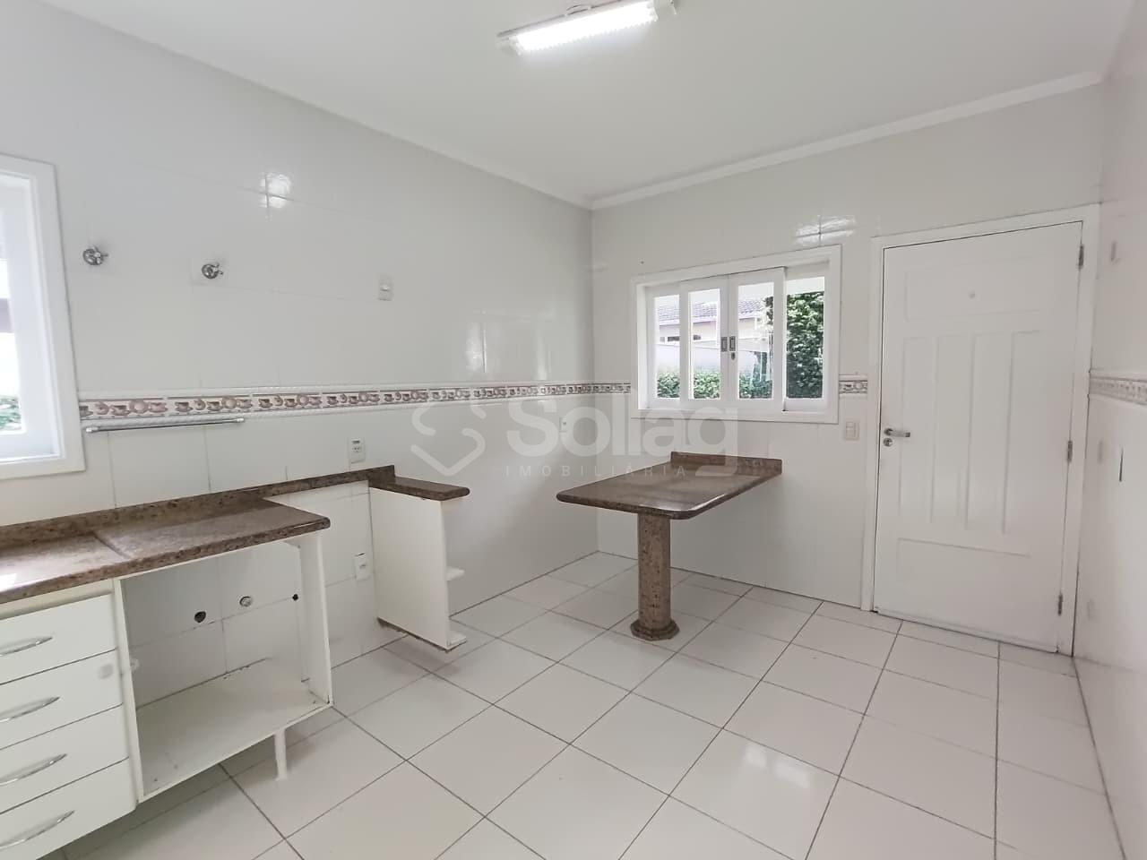 Casa em condomínio à venda no Condomínio Terras de São Francisco: 